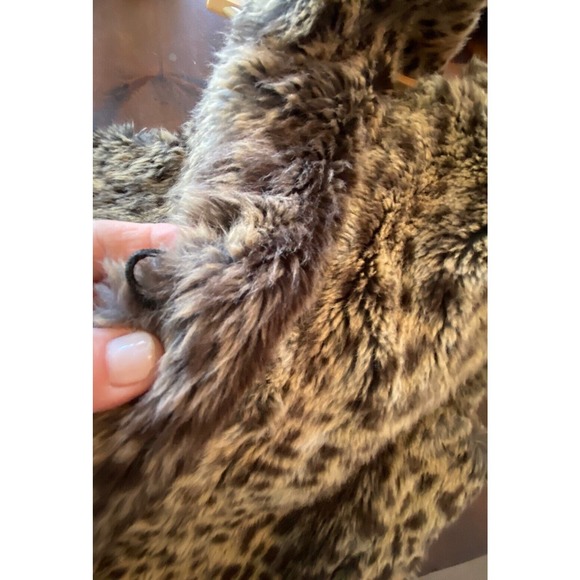 SKEA Women’s Animal Fur Vest Satin Lined With Pockets Paris/Vail‎ Colorado Small - Picture 4 of 7